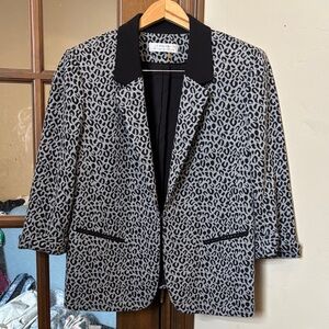 TAHARI Animal Print Blazer! Size 10